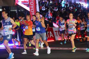 BIB: 
                            <button type="button" onclick="openModal(23354975)" class="btn btn-primary btn-sm float-right btn-popup" data-toggle="modal" data-target=".modal-high-quality">
                        <i class="fas fa-shopping-cart"></i> Add to Cart
                    </button>
                                            <button type="button" onclick="isThisMe(23354975, true)" class="btn btn-success btn-sm float-right btn-popup btn-isme hidden" data-toggle="tooltip" data-placement="bottom" title="นี่คือรูปของคุณใช่ไหม คลิกที่นี่เพื่อเอาเข้าอัลบั้ม">
                        <i class="fas fa-plus"></i> Add to album
                    </button>
                    <button type="button" onclick="isThisMe(23354975, false)" class="btn btn-warning btn-sm float-right btn-popup btn-isnotme hidden">
                        <i class="fas fa-ban"></i> Remove from album
                    </button>